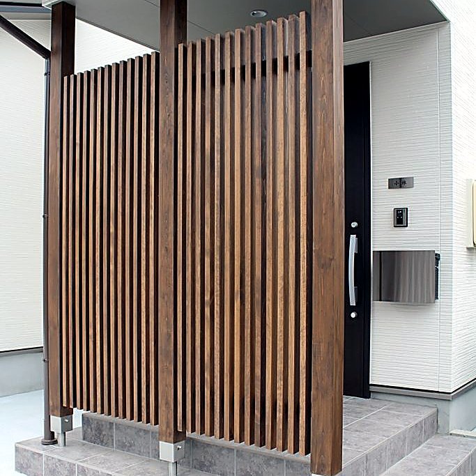 無垢造作と切妻屋根の家